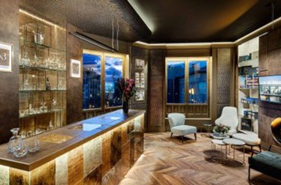 Proyecto de iluminación interior de un bar